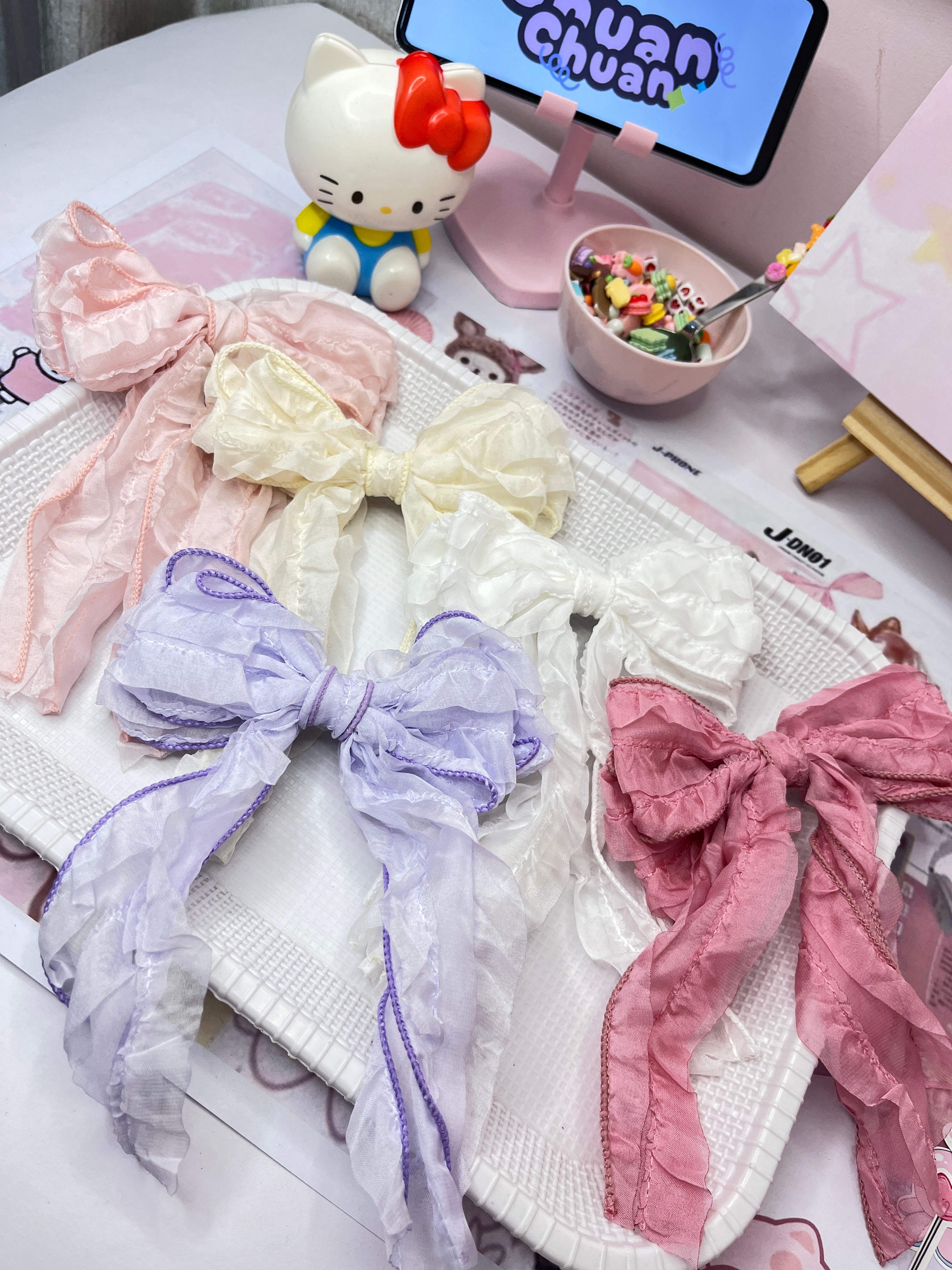 Organza bow clip